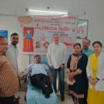 महिला दिवस पर सिटी प्रेस क्लब में रक्तदान शिविर, 35 यूनिट रक्त एकत्र -पत्रकारों, चिकित्सकों, पुलिस और समाजसेवियों ने बढ़-चढ़कर लिया हिस्सा!