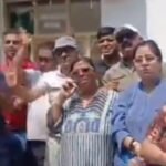 सीवर समस्या को लेकर बीपीटीपी कार्यालय के बाहर फूटा लोगों का गुस्सा, निवासियों ने किया प्रदर्शन  !