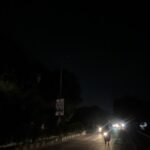 न ठेकेदार, न लाइटें… तीन सेक्टरों में अंधेरा  !