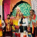 2100 दीपों से माँ कालरात्रि की हुई सामूहिक महा आरती!